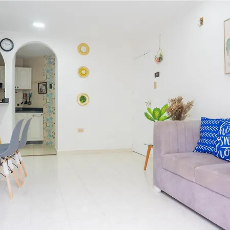Casa Mikonos *
